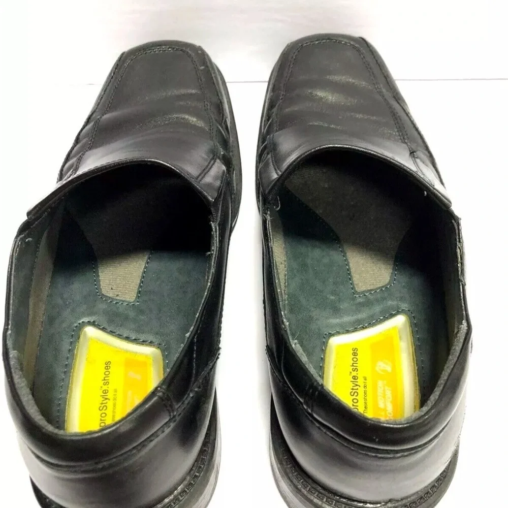 Dockers Men’s Proposal, Loafer Dress Shoes-Black Leather, Size 10M